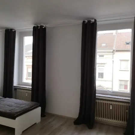 Super 6- Bett Monteurswohnung