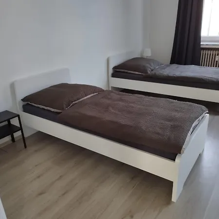 Super 6- Bett Monteurswohnung * Wuppertal
